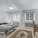 Prázdninový dům 8 Bedroom Beautiful In Kvaerndrup